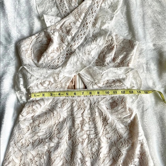 NWT BCBCMAXAZRIA CAREEN RUFFLE DRESS BRIDAL SHOWER - Picture 6 of 7